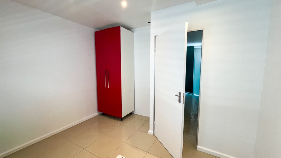 1 Bedroom Property for Sale in Salt River Western Cape